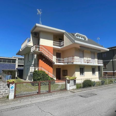 Appartamento Villa Asio 利尼亚诺萨比亚多罗 外观 照片
